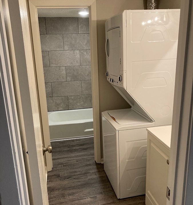 1st image of 114 W 103rd St #15