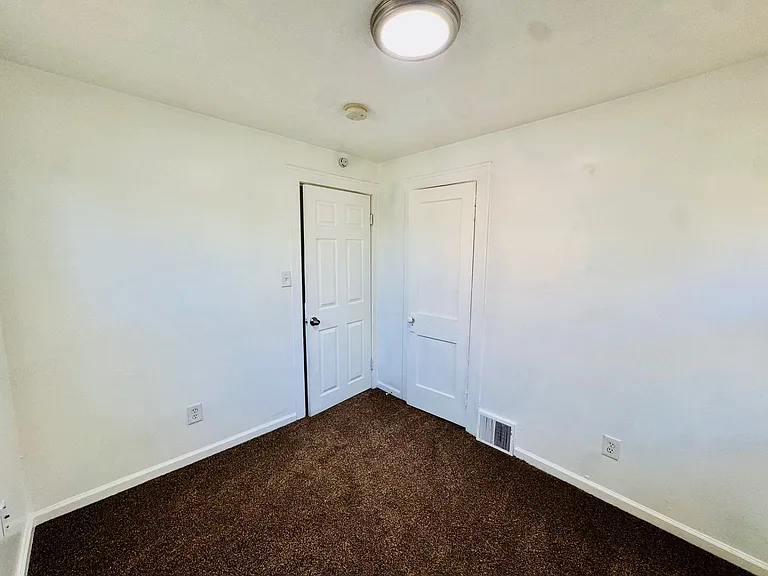 10422 Dove Ave — Photo 15