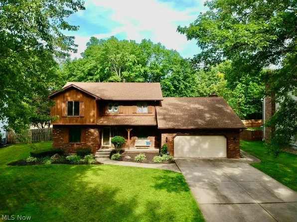 220 Fox Run, Cortland, OH 44410