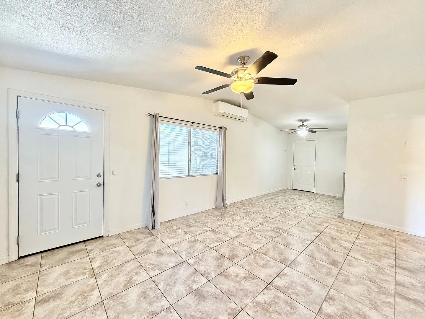 Coming Soon! 1 Bedroom/1 Bathroom Condo In Cathedral City! — Photo 3