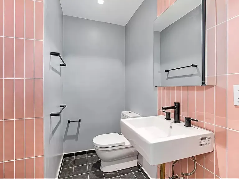 325 Humboldt St #3 — Photo 16