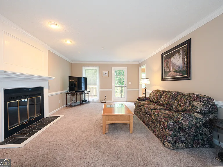 26 Flint Ridge Dr SE — Photo 3
