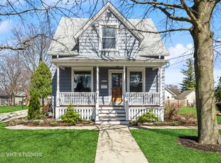 682 Slade Ave, Elgin, IL 60120