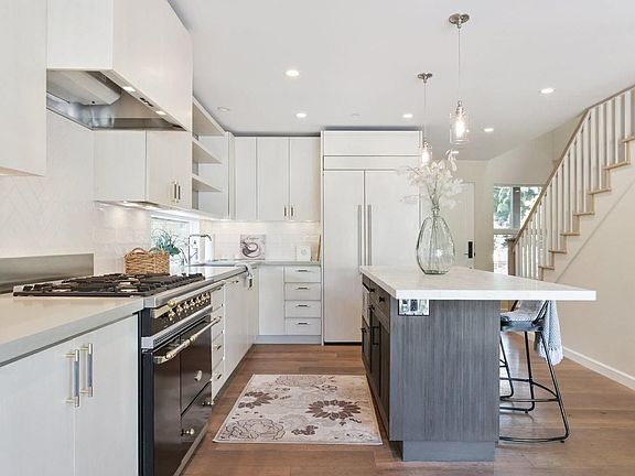 4th image of 538 3rd St E