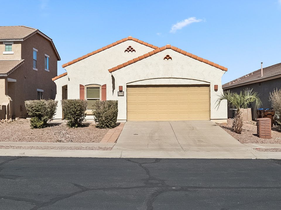 1st image of 806 W Via De Gala