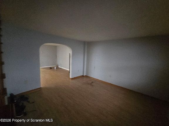 2nd image of 630 Oak St