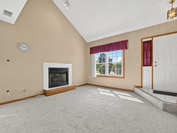5th image of 1504 Root St
