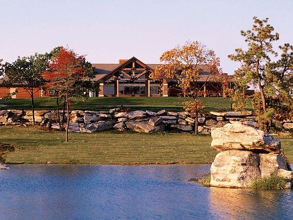 5th image of 129 Tuscarora Dr