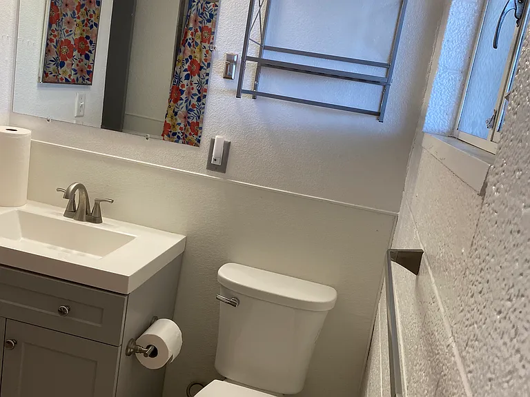 1206 E Saint Louis Ave — Photo 11