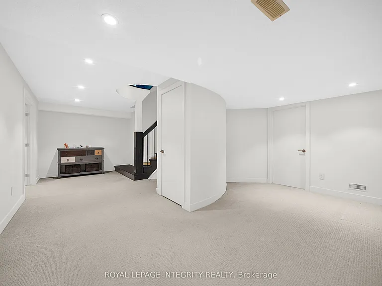 13 Cecil Walden Rdg — Photo 39