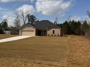 1880 Lee 239 Rd, Smiths Station, AL 36877