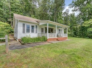 131 Wonderview Dr, Hayesville, NC 28904