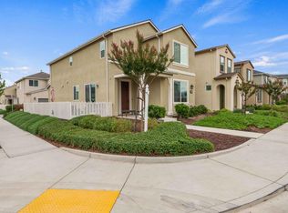 2111 Heartland Ct, Hollister, CA 95023