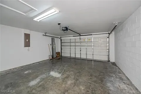806 SW 4th Ave — Photo 6