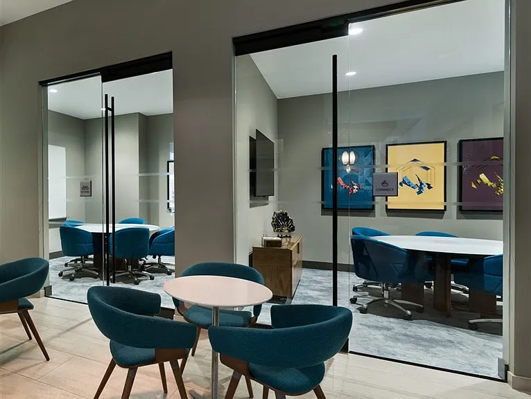 Signature Place — Photo 14