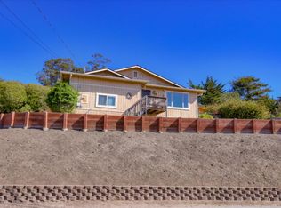 993 Columbus St, El Granada, CA 94018