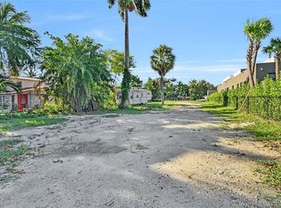 910 NE 78th St, Miami, FL 33138