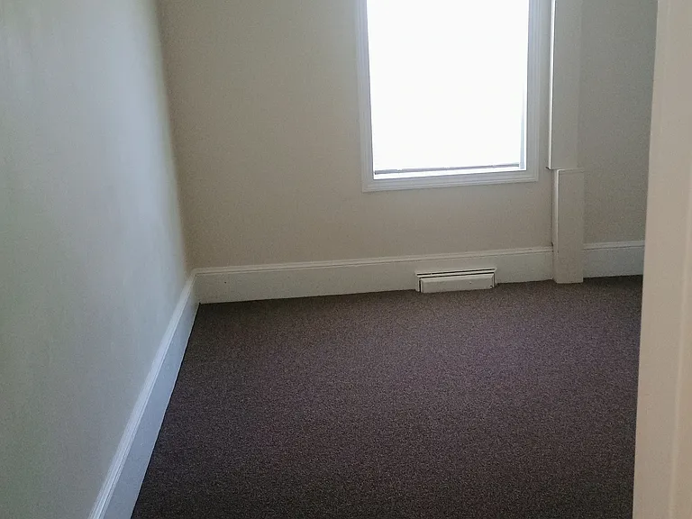 10 Hodges Ave #1 — Photo 6