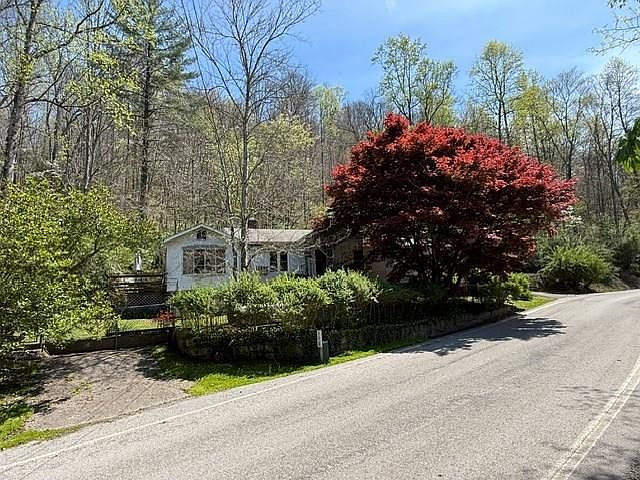 1st image of 198 Big Willard Rd