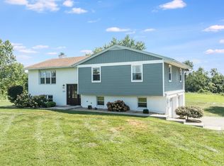 3717 Mary Clare Dr, Aurora, IN 47001