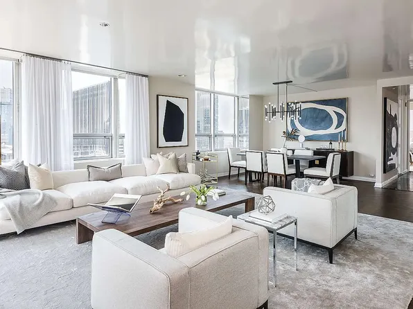 15 W 53rd St #50D, New York, NY 10019