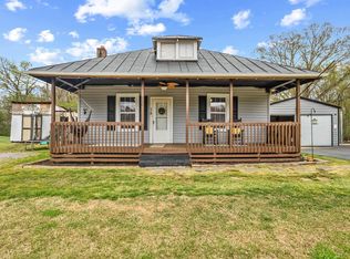 890 Ferry Rd, Danville, VA 24541