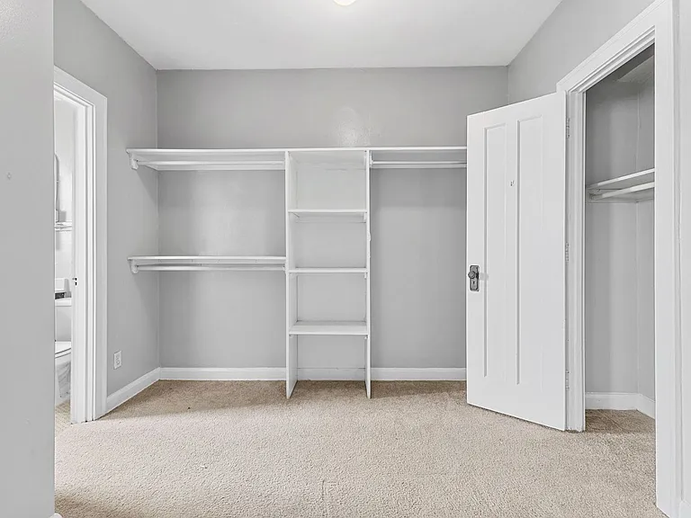 Penn Arts Apartments — Photo 32