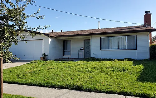 1486 Oceanaire Dr Photo 1
