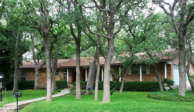 1st image of 307 Tanglewood Dr