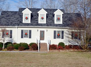 64 S Cobble Creek Dr, Henderson, NC 27537