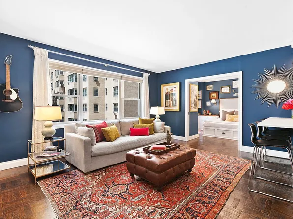 20 E 9th St #4S, Manhattan, NY 10003