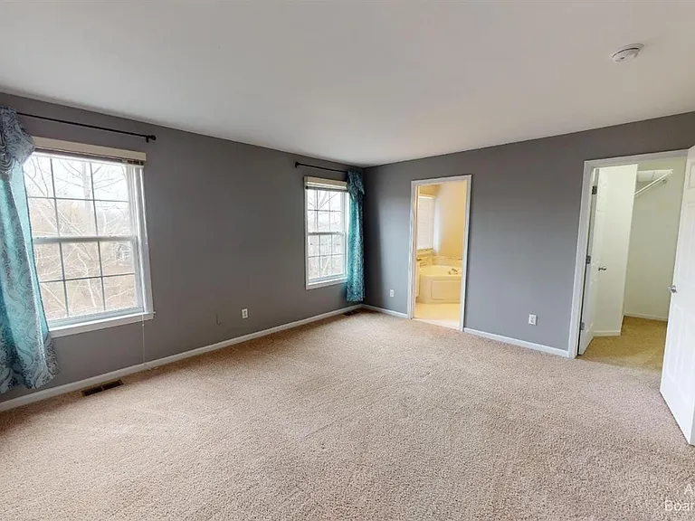 2970 Barclay Way — Photo 12