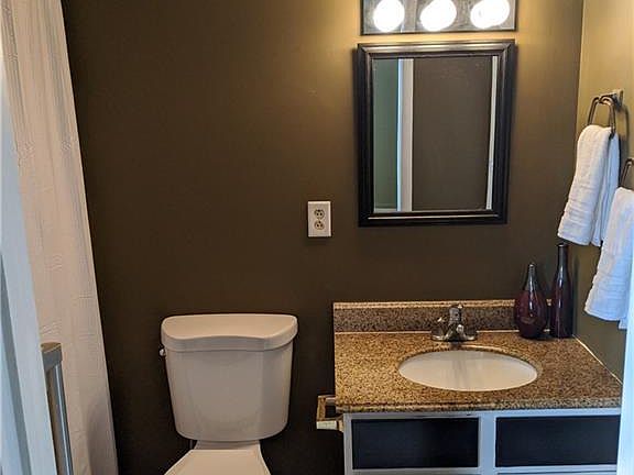 4th image of 43 Cloverwood Dr