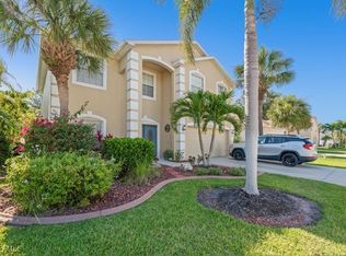 9379 Gladiolus Preserve Cir, Fort Myers, FL 33908