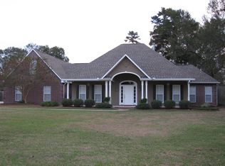 10010 Meadow Ln, Denham Springs, LA 70706