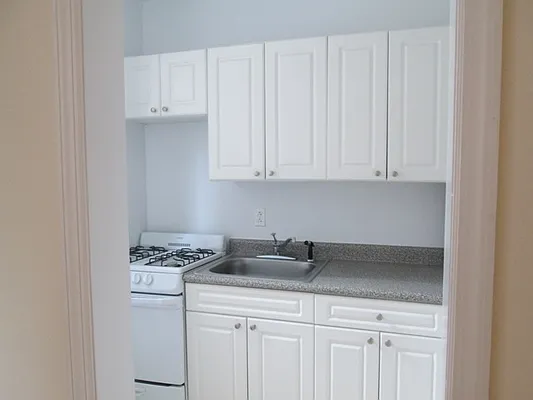 Rented by City Apt Group LLC | media 20