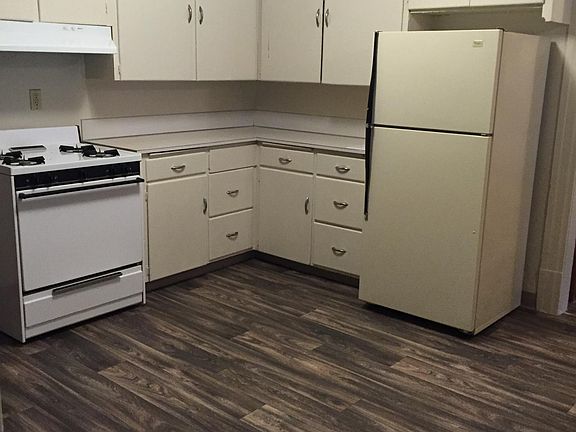 2nd image of 516 N L St APT 3