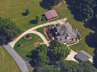 1014 A J Land Rd, Canton, GA 30115