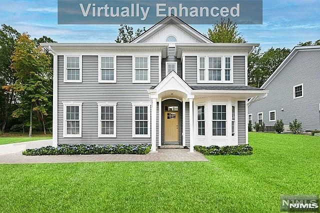 1st image of 25 Arden Pl