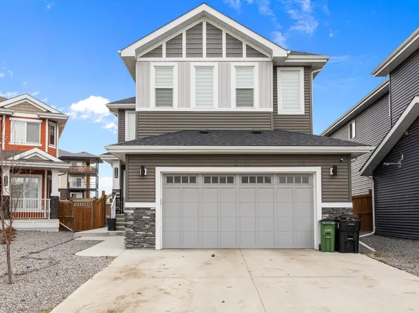 714 Ebbers Pl NW, Edmonton, AB T5Y 3V3