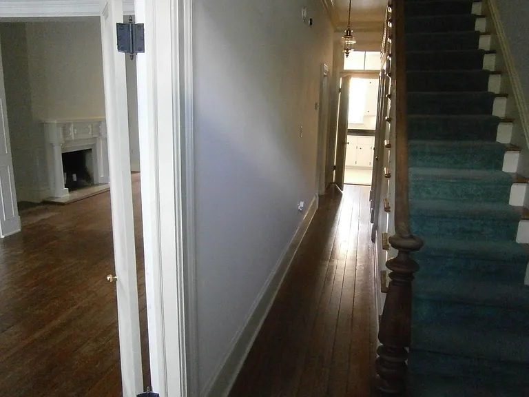 107 W Taylor St — Photo 16