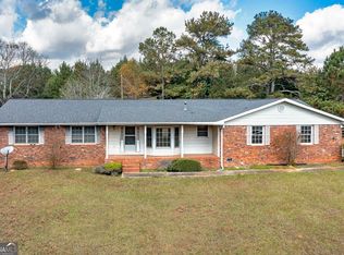 30 Sipka Rd, Locust Grove, GA 30248