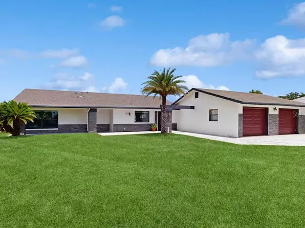 7 Carry Ct, Palm Coast, FL 32137