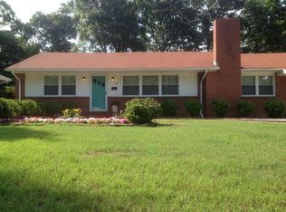 635 Smedes Pl, Raleigh, NC 27605