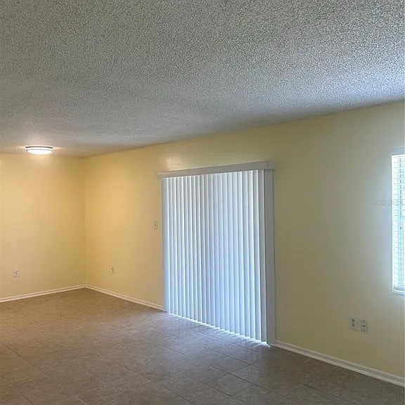 2513 N Alafaya Trl #21 — Photo 20