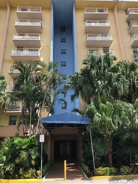 1st image of 801 NW 47th Ave APT 914W