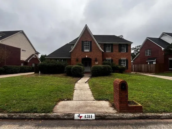 4311 Broadleaf St, Kingwood, TX 77345