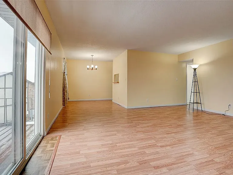 408 21st Avenue Pl — Photo 9