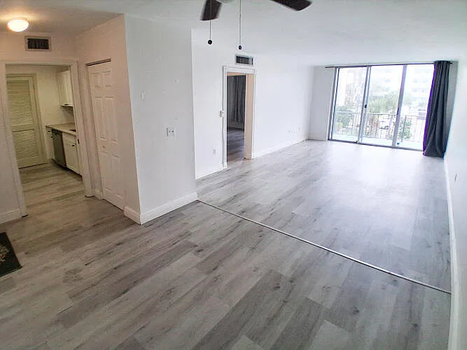 1 bed, 1.0 bath, 702 sqft, $1,800 — Photo 2