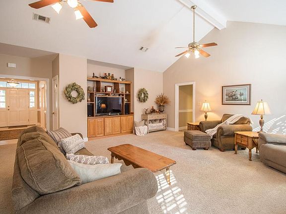5th image of 12526 Oak Forest Dr